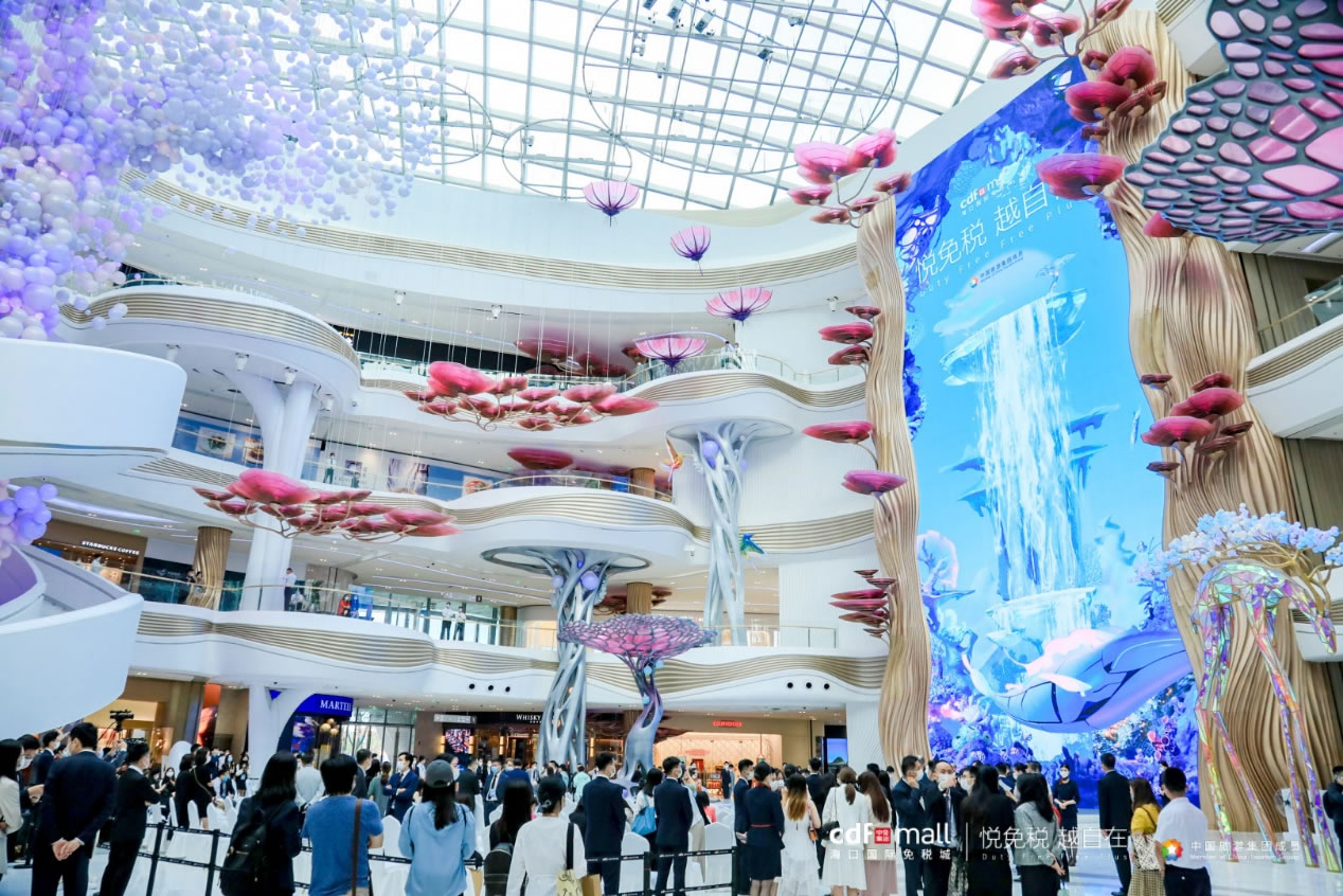 ?？趪?guó)際免稅城盛大開(kāi)業(yè) “獨(dú)家”“首店”領(lǐng)銜免稅消費(fèi)盛宴